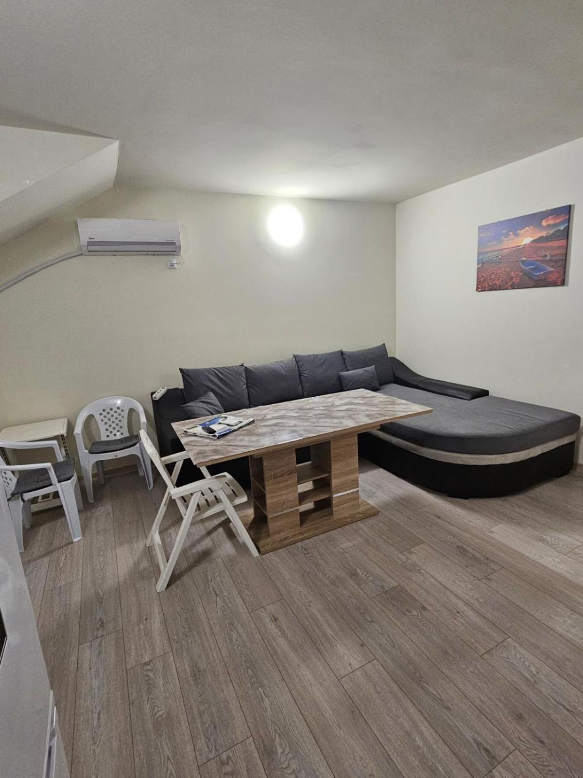 Апартамент Иванови Сарафово Burgas Exterior foto